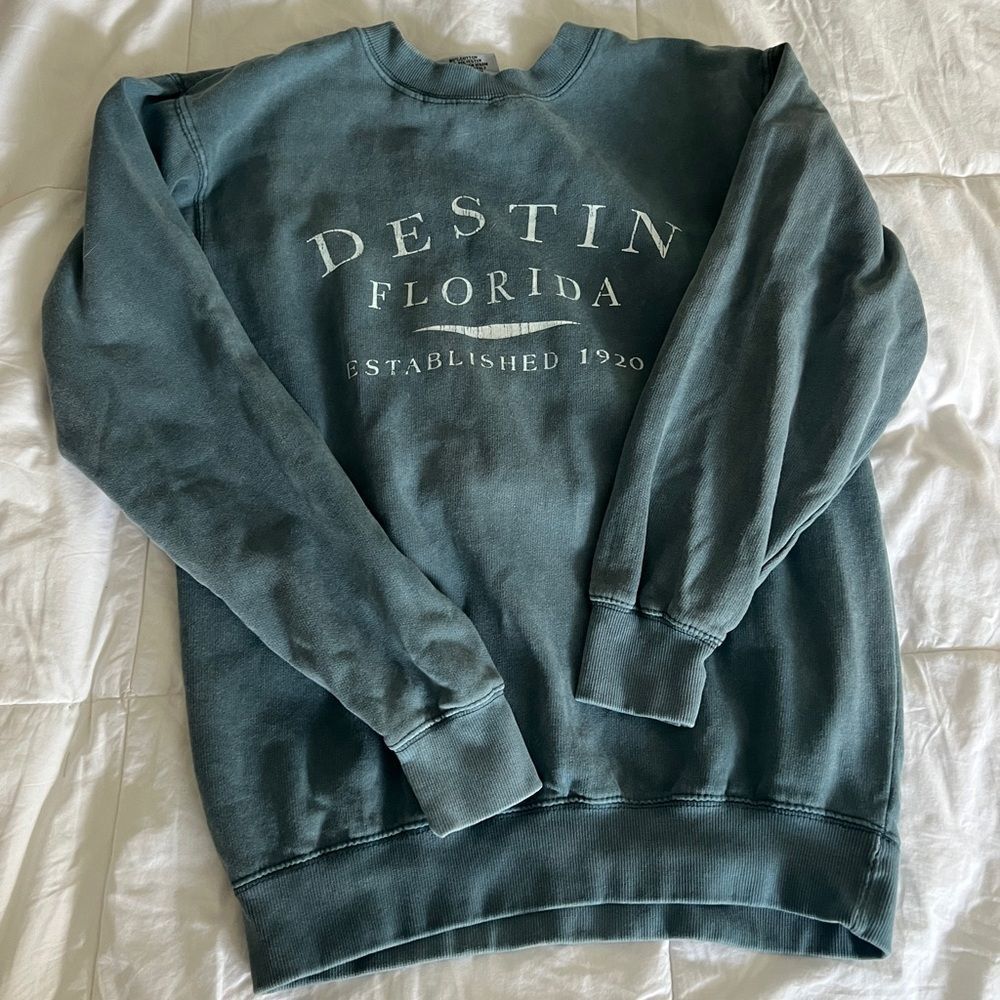 Destin Florida Classic Crewneck Sweatshirt Women’s Size S washed teal color